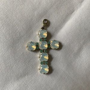 Sabika Cross Pendant